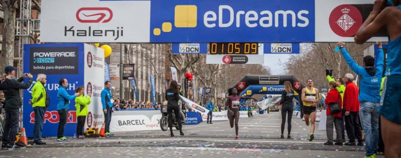 Kiplagatovej svetov rekord v polmaratne 1:05:09 h